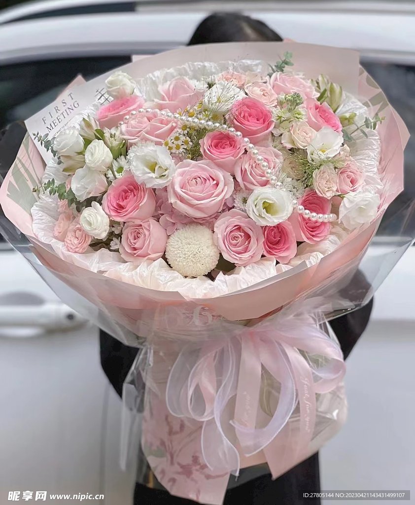 粉玫瑰花束