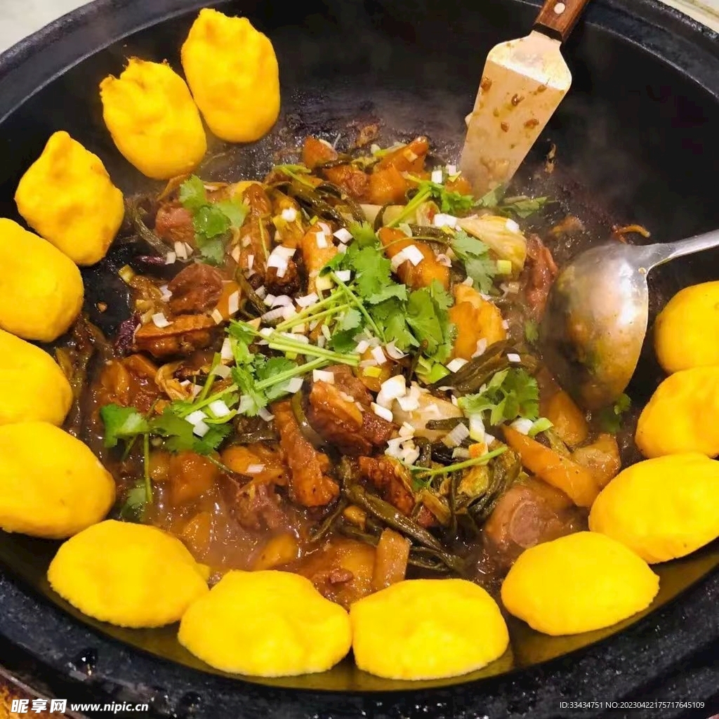 铁锅炖