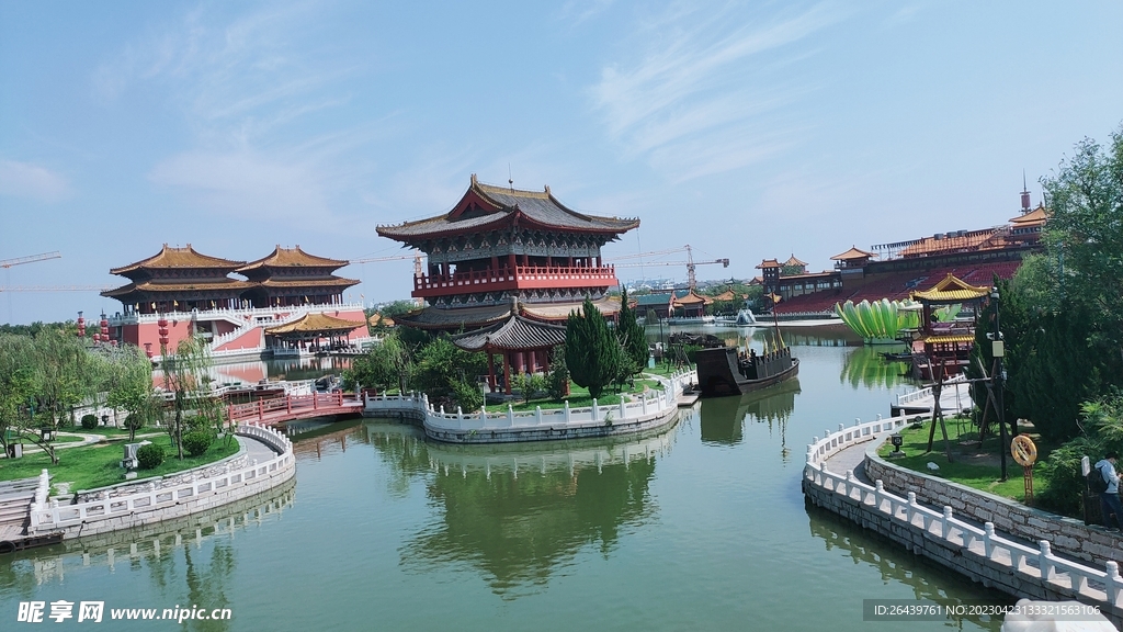 清明上河园