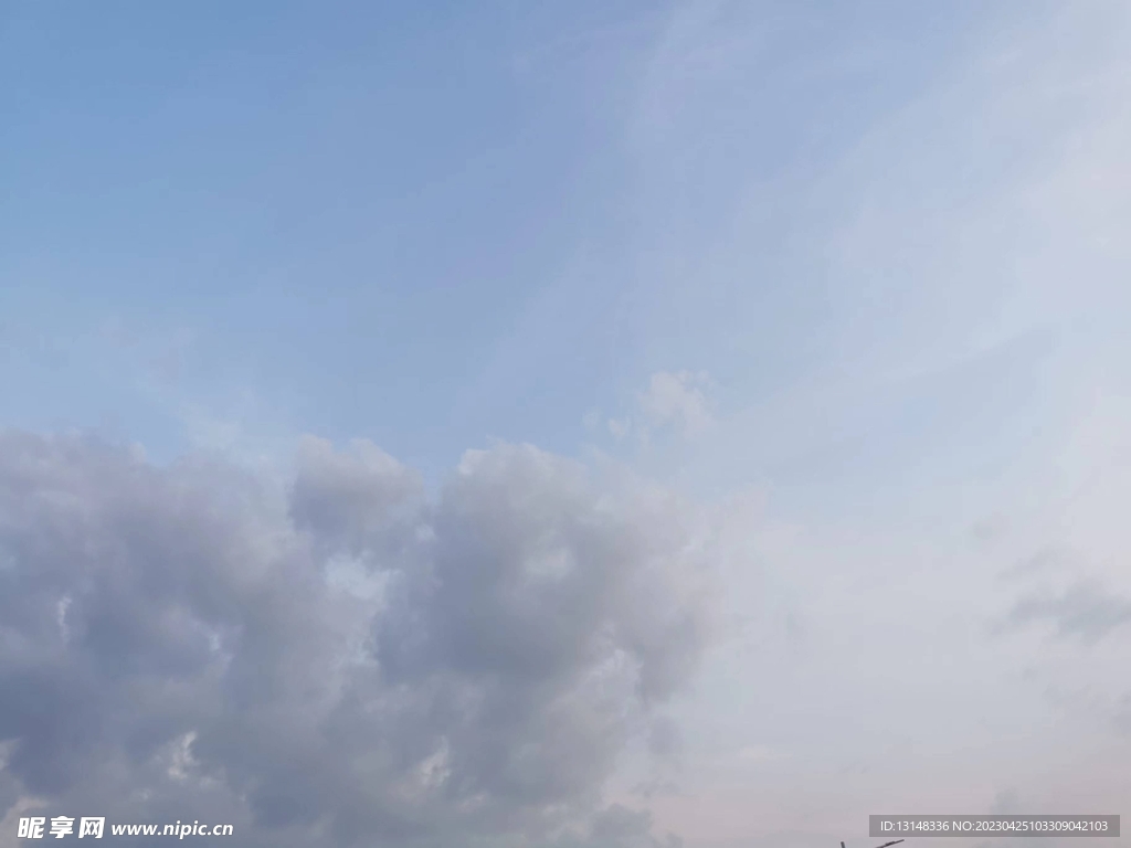 天空