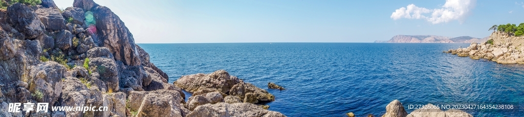 山脉大海