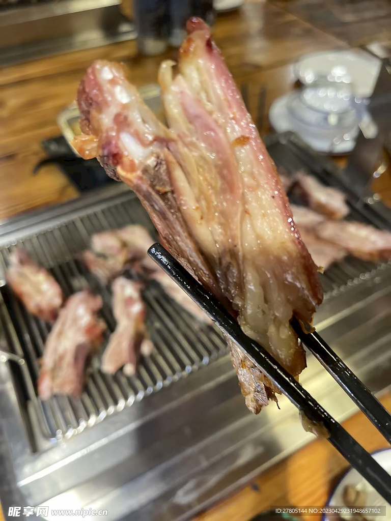 炭烤羊肉