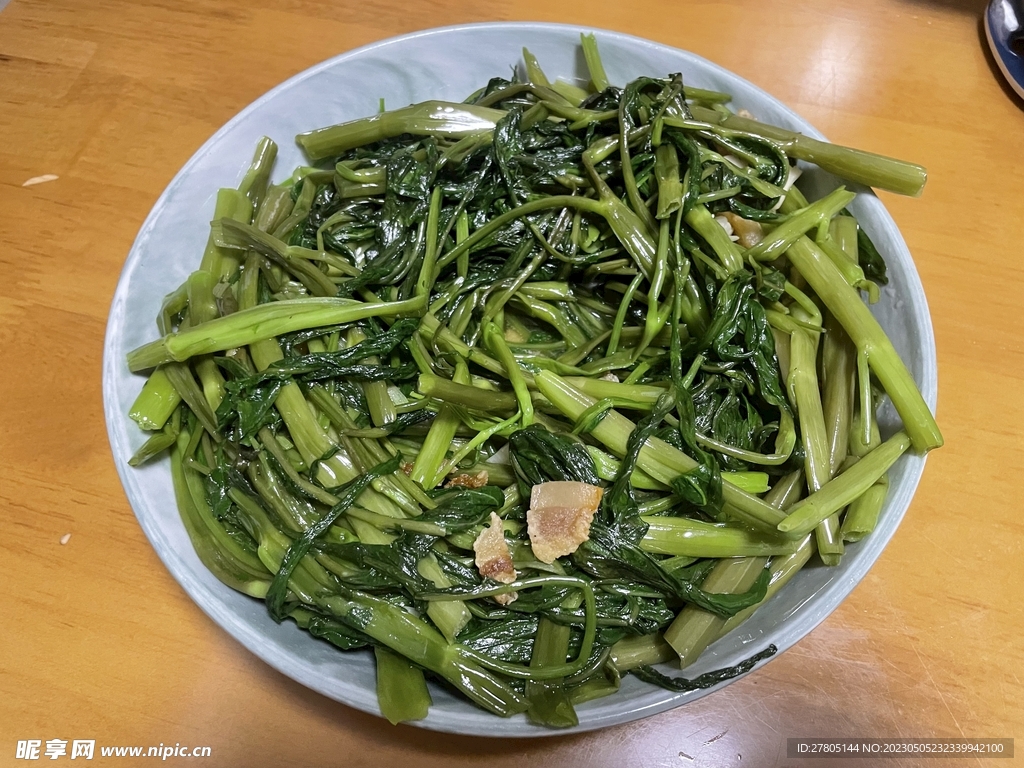 猪油炒空心菜