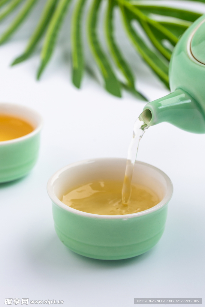 倒茶