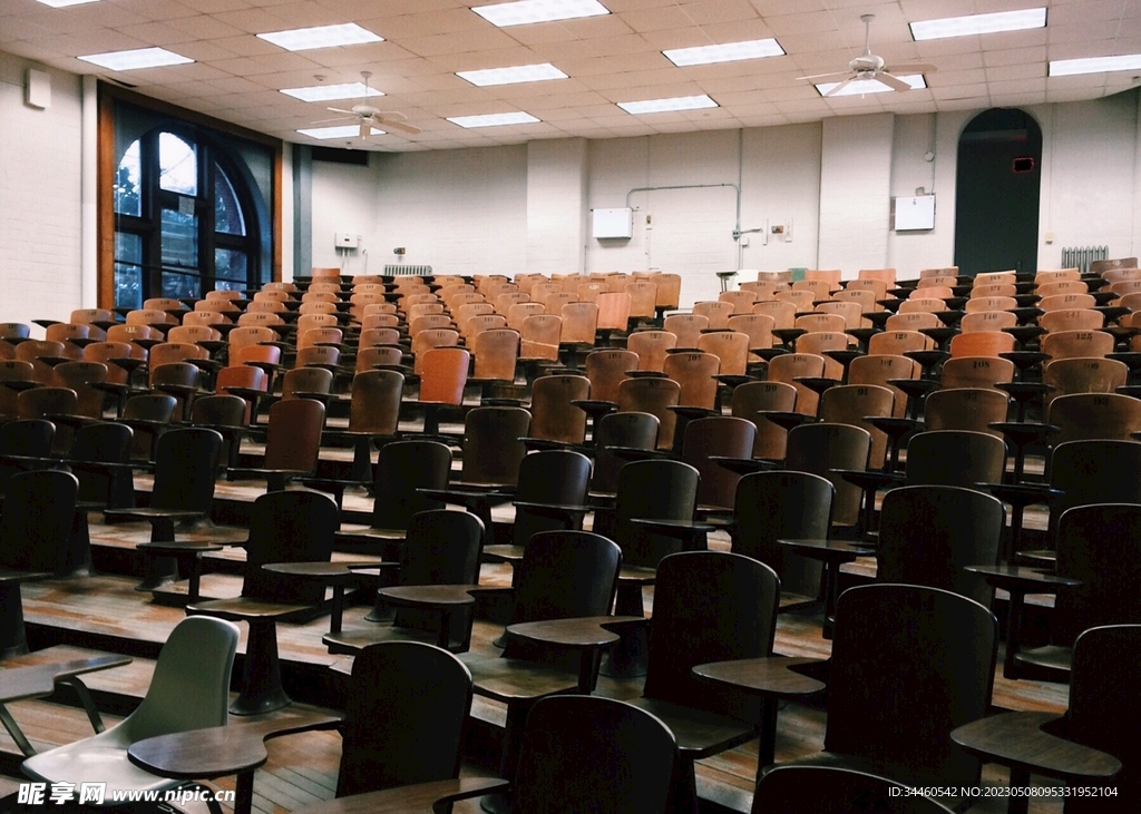 大教室