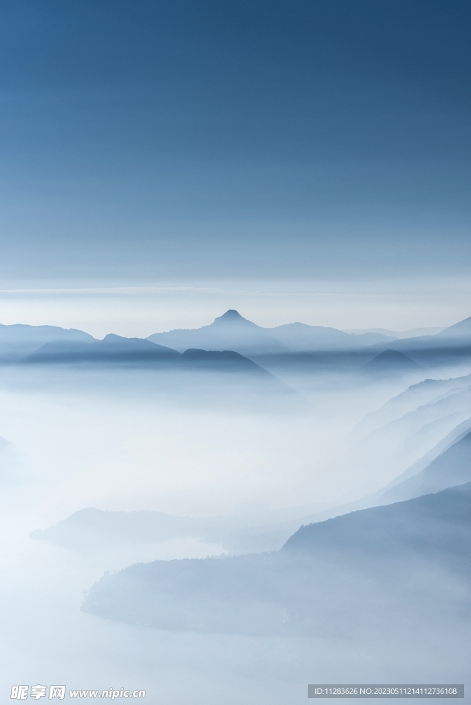 水墨山水背景