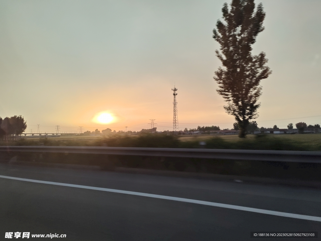 夕阳