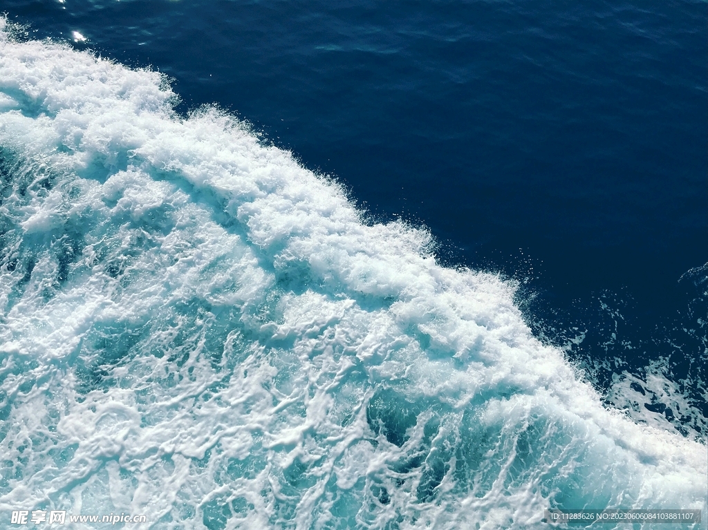 大海海浪