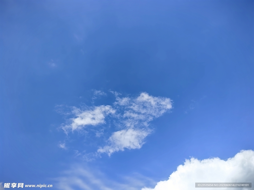 蓝天白云
