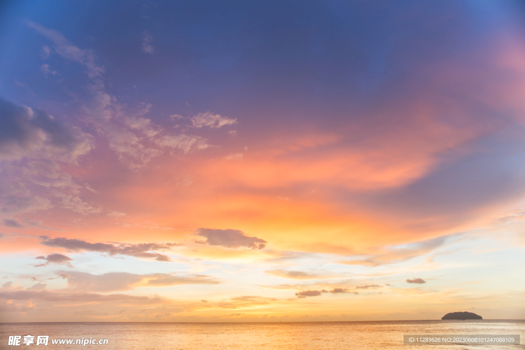夕阳天空