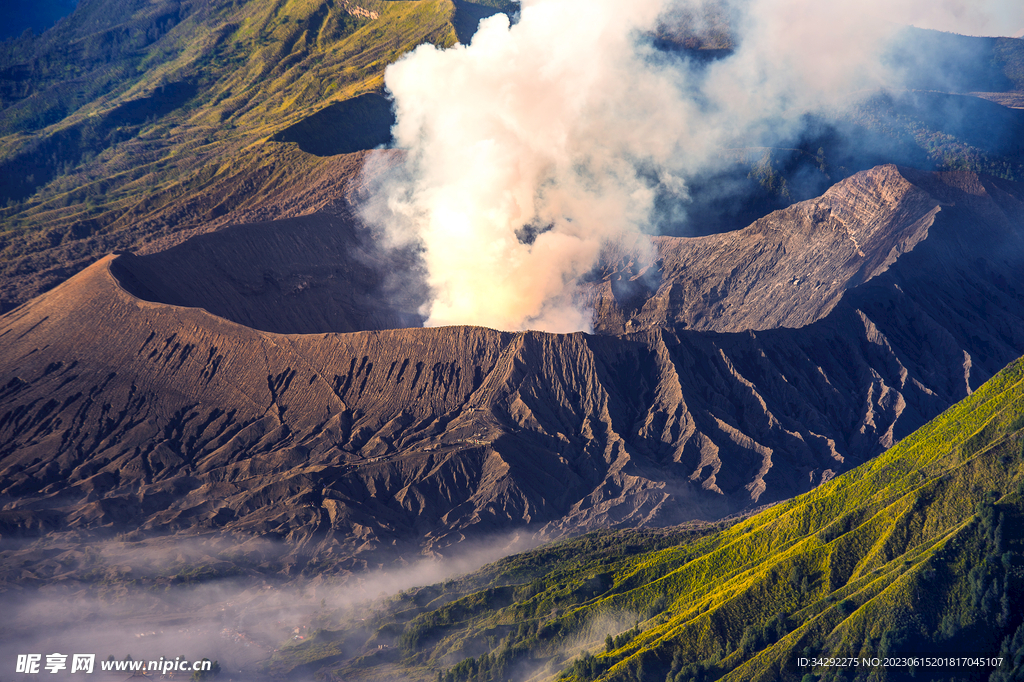 火山喷发