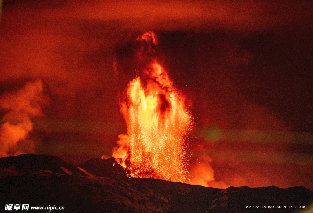 火山喷发