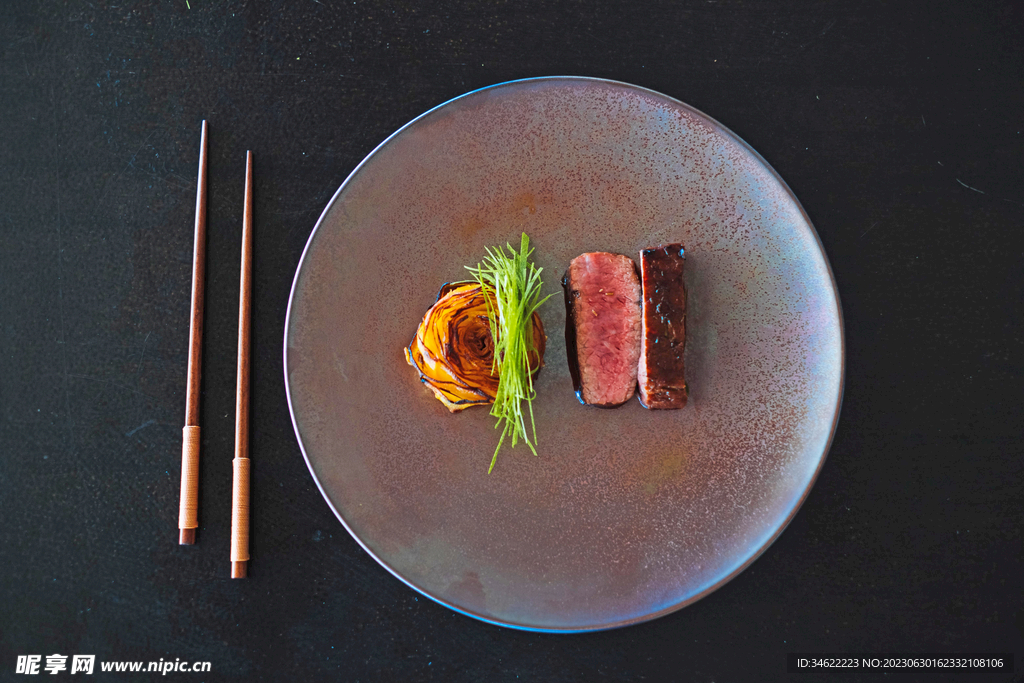 烤牛肉 