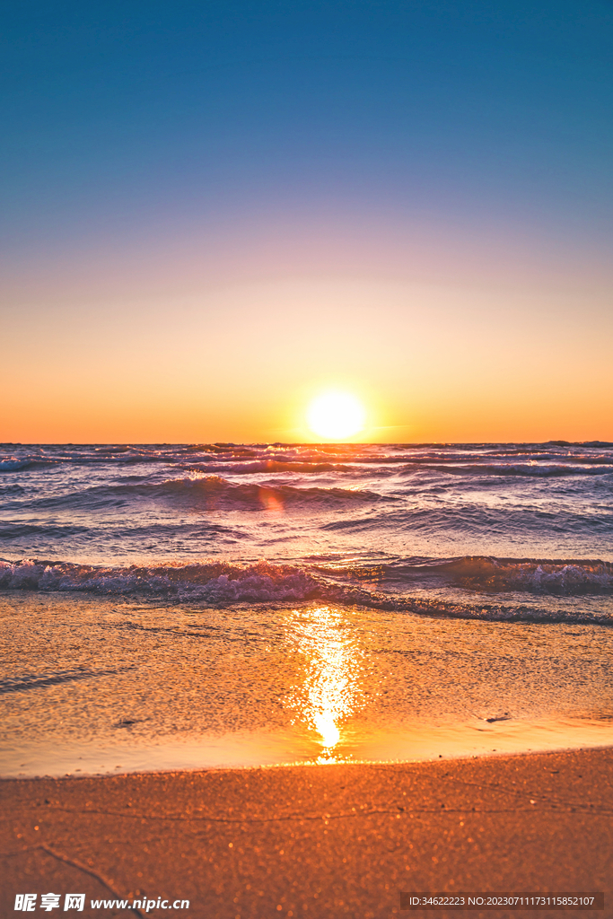 夕阳大海