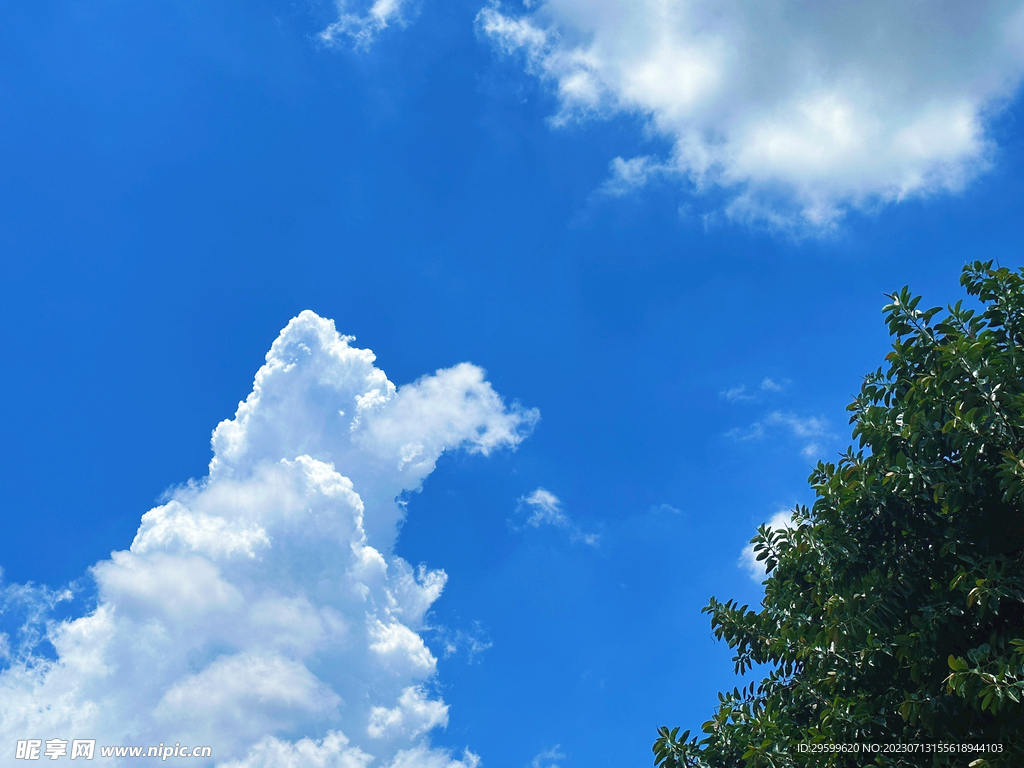 天空