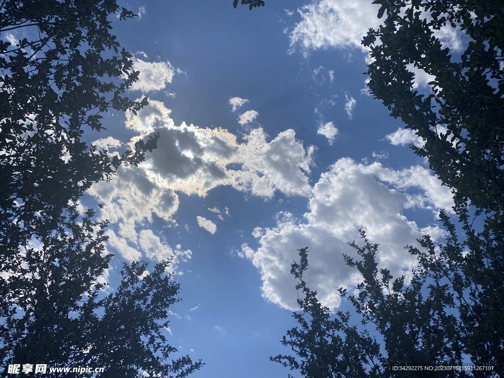 天空风景图