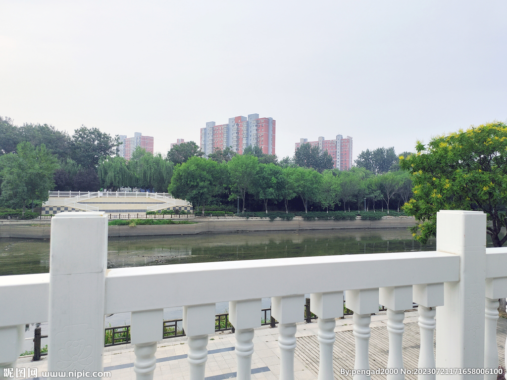 环城河畔风光