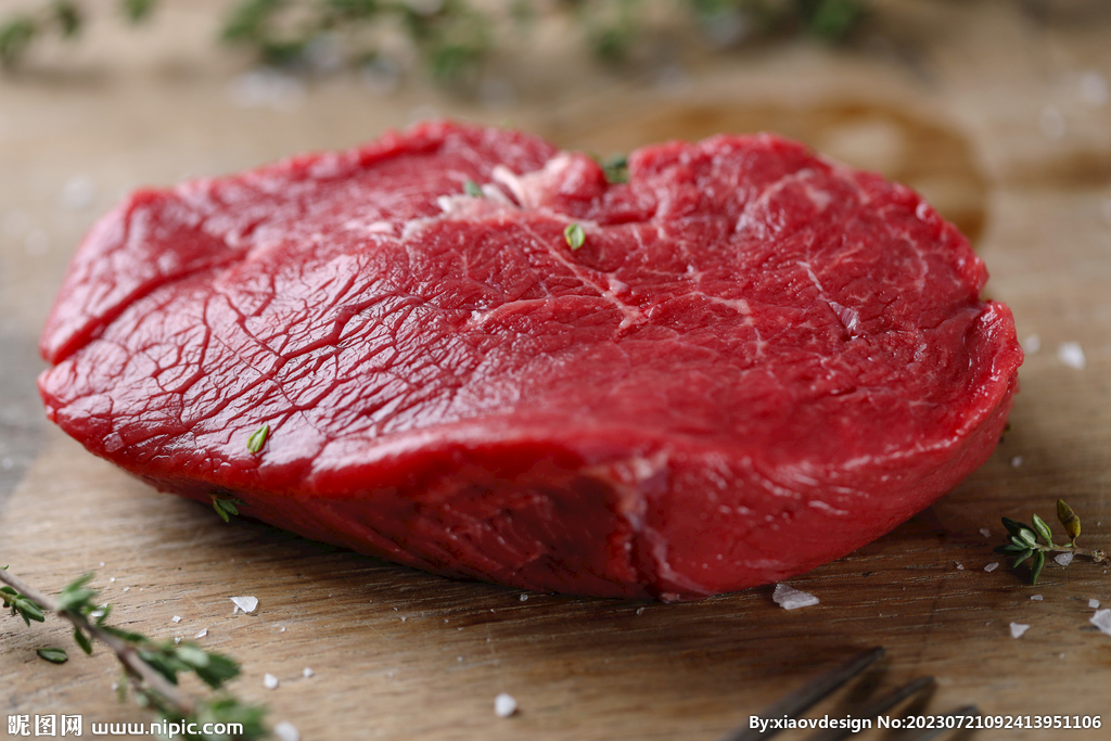 鲜牛肉牛排