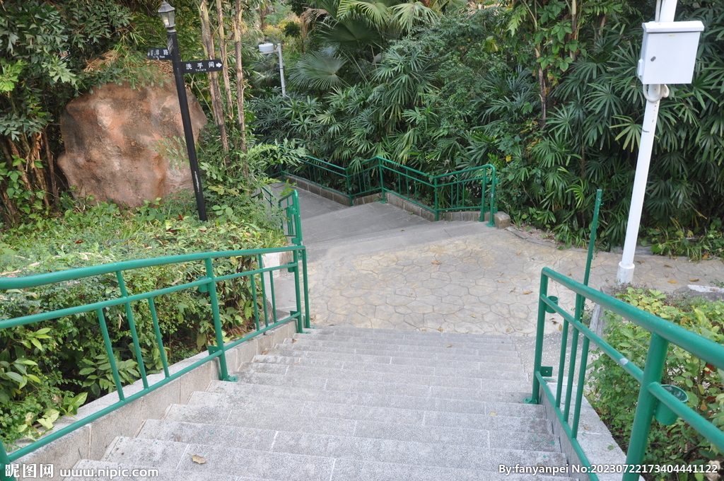 山路台阶