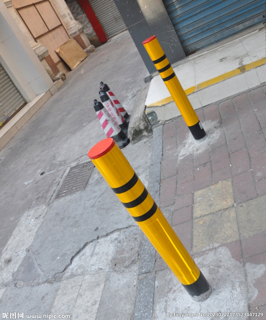 小区防护栏防撞墩