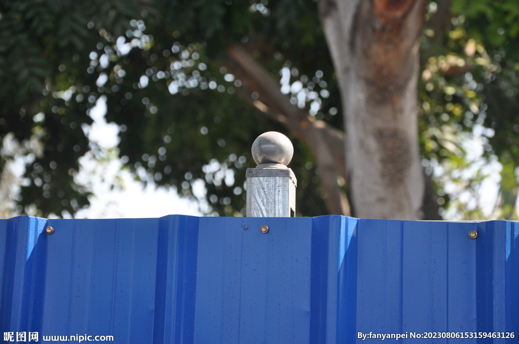 铁板围蔽特写细节
