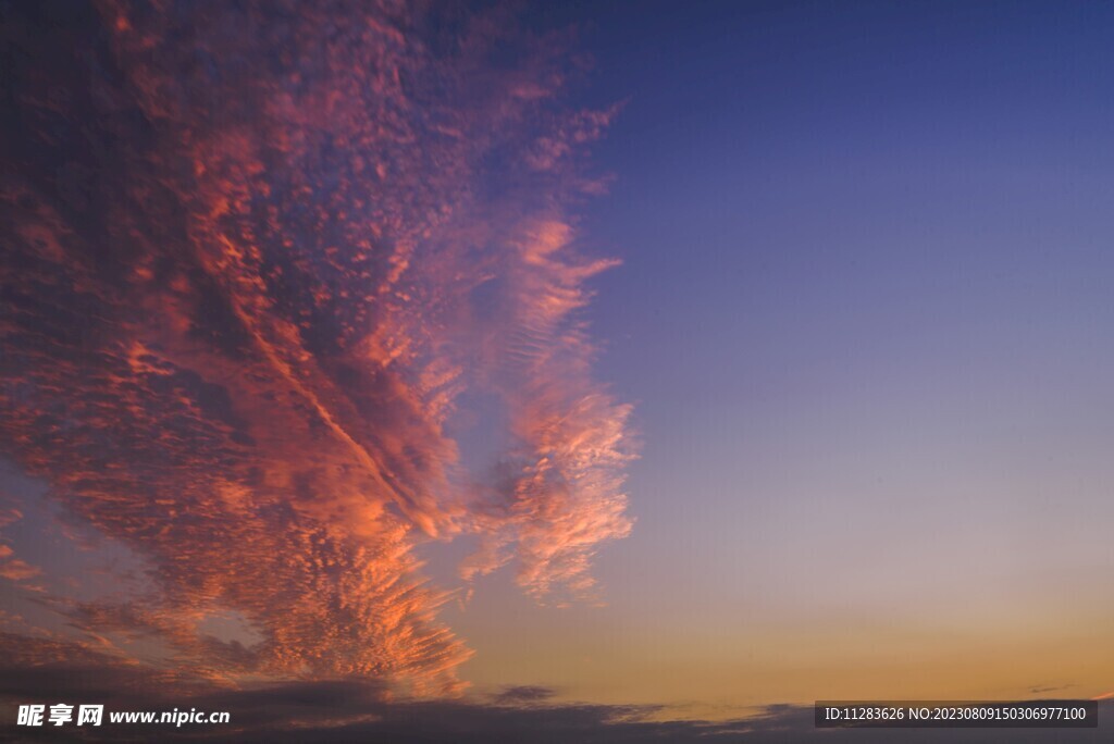 夕阳天空