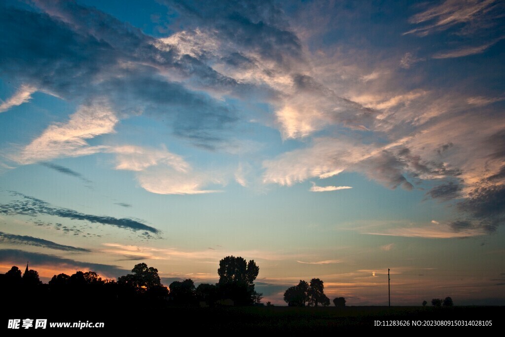 夕阳天空