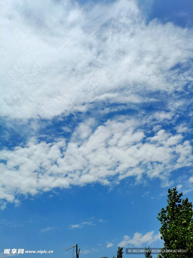 晴空云彩
