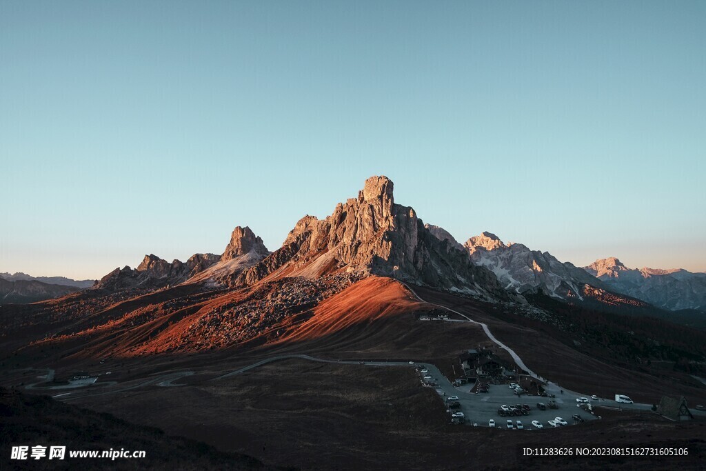 秋天山峰