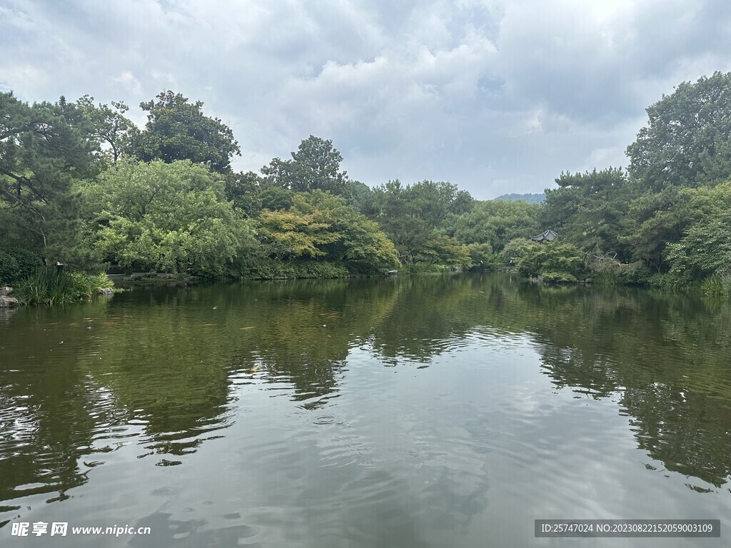 湖面风景