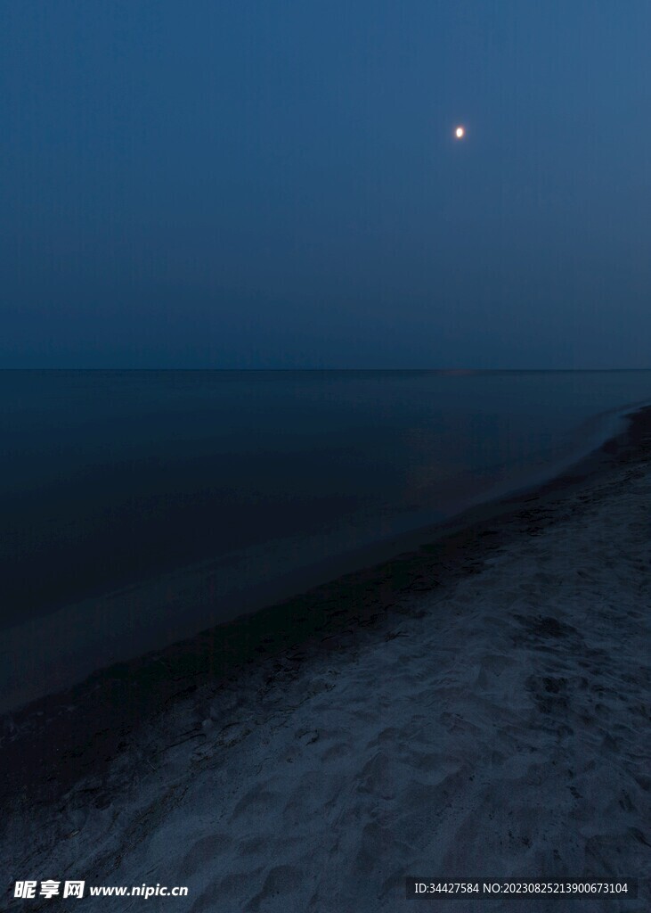 入夜中的海景
