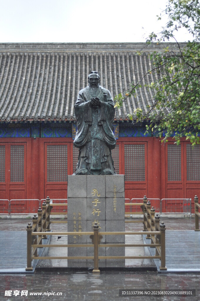 孔子雕像 国子监