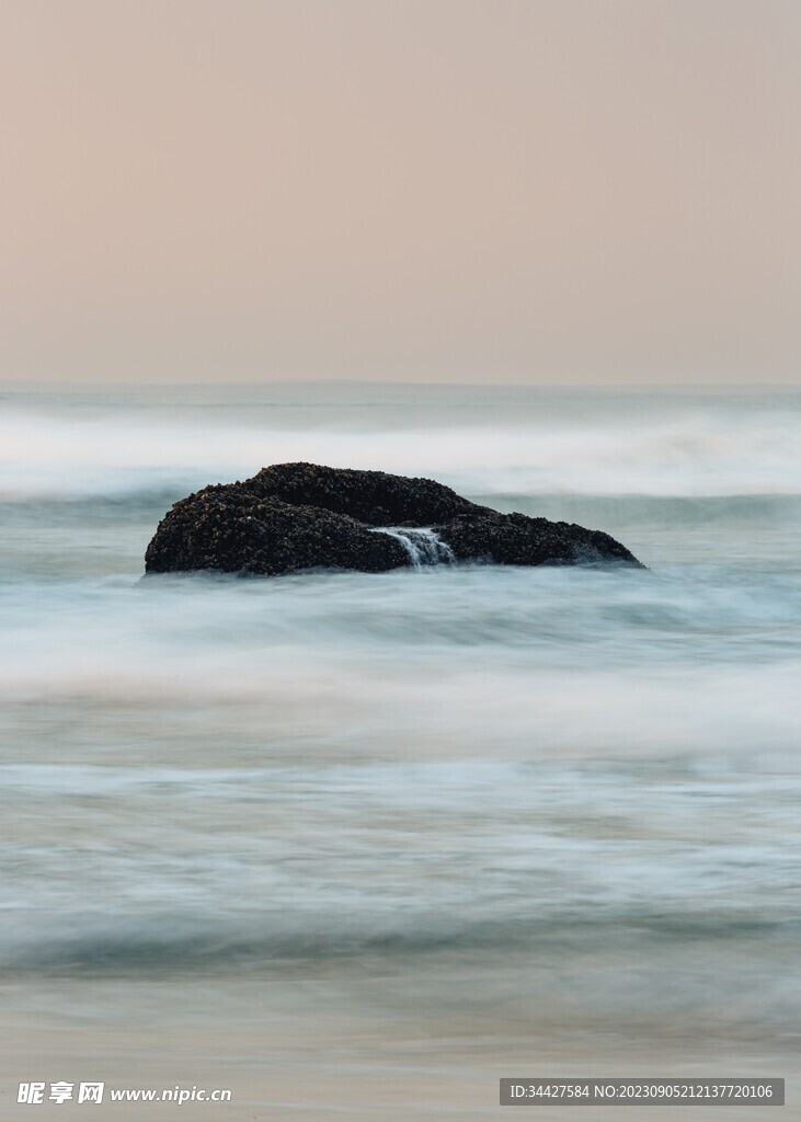 海面岩石