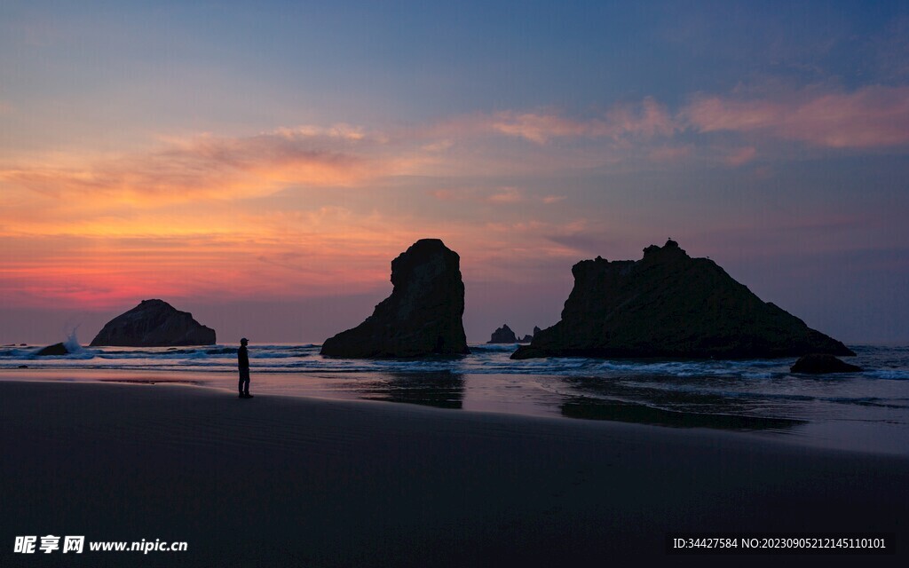 海面晚霞风景