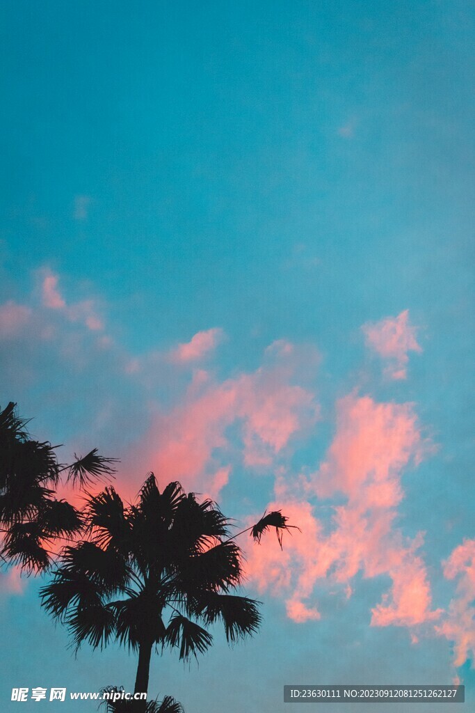 彩霞