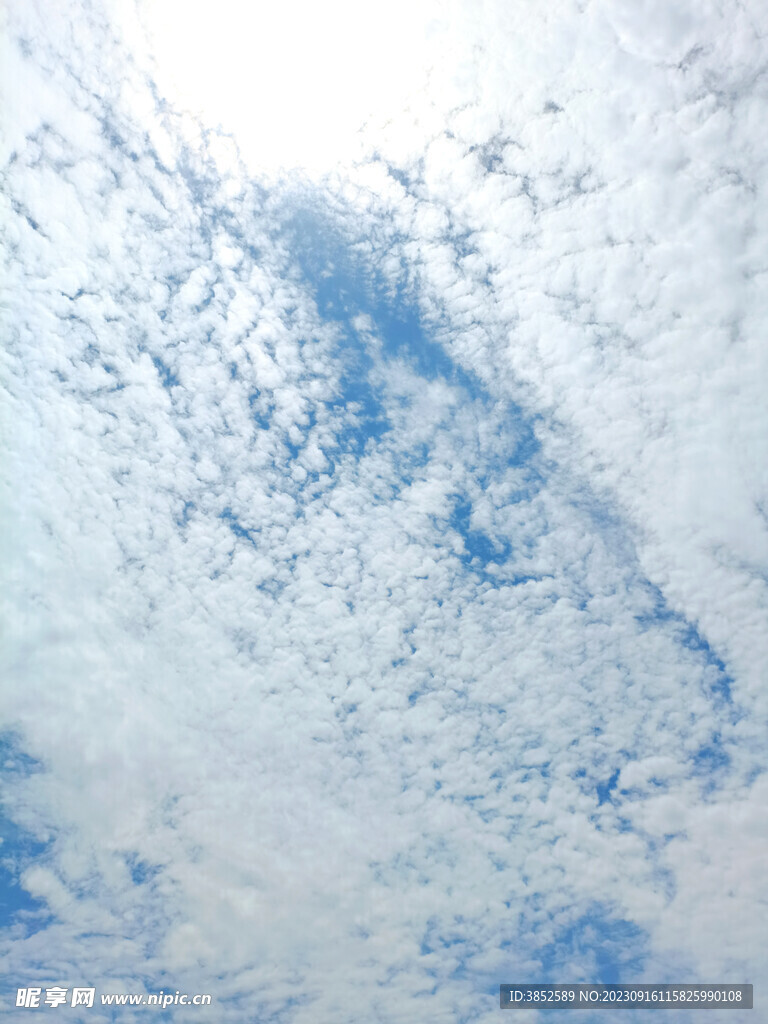 白云一片