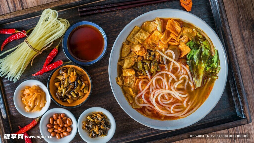 螺蛳粉 柳州 粉面线 麻辣  