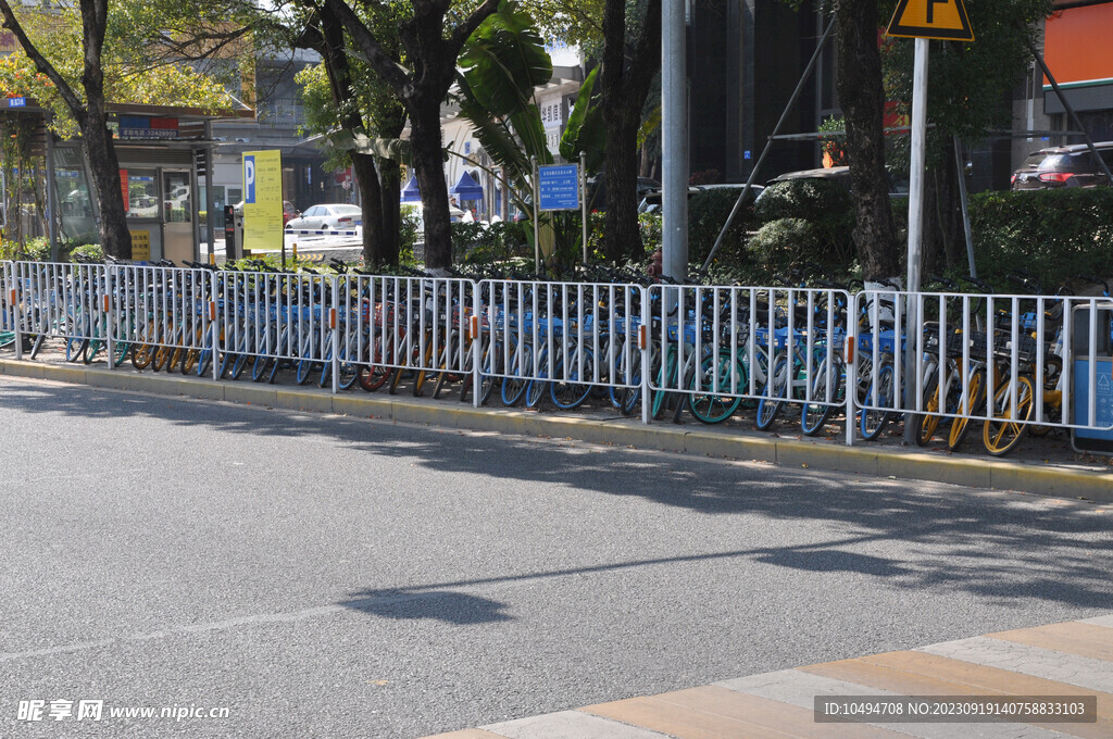 道路护栏