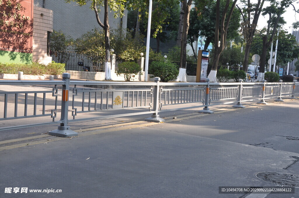 道路护栏
