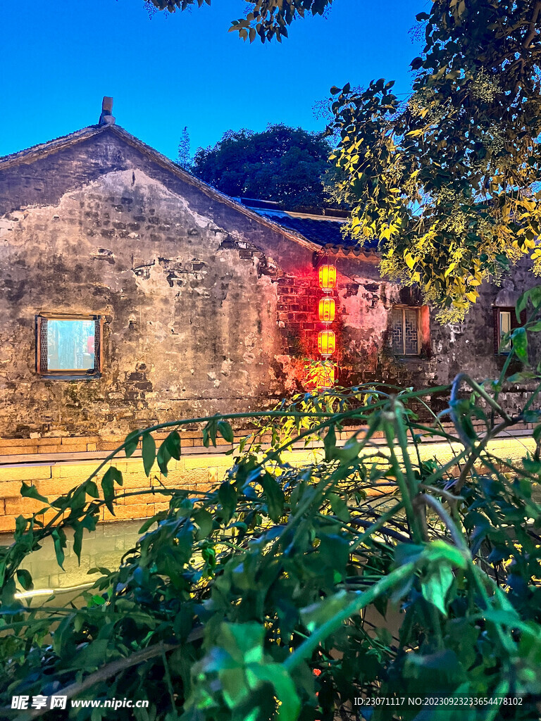 江南水乡夜晚