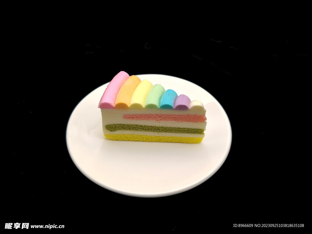 彩虹慕斯蛋糕