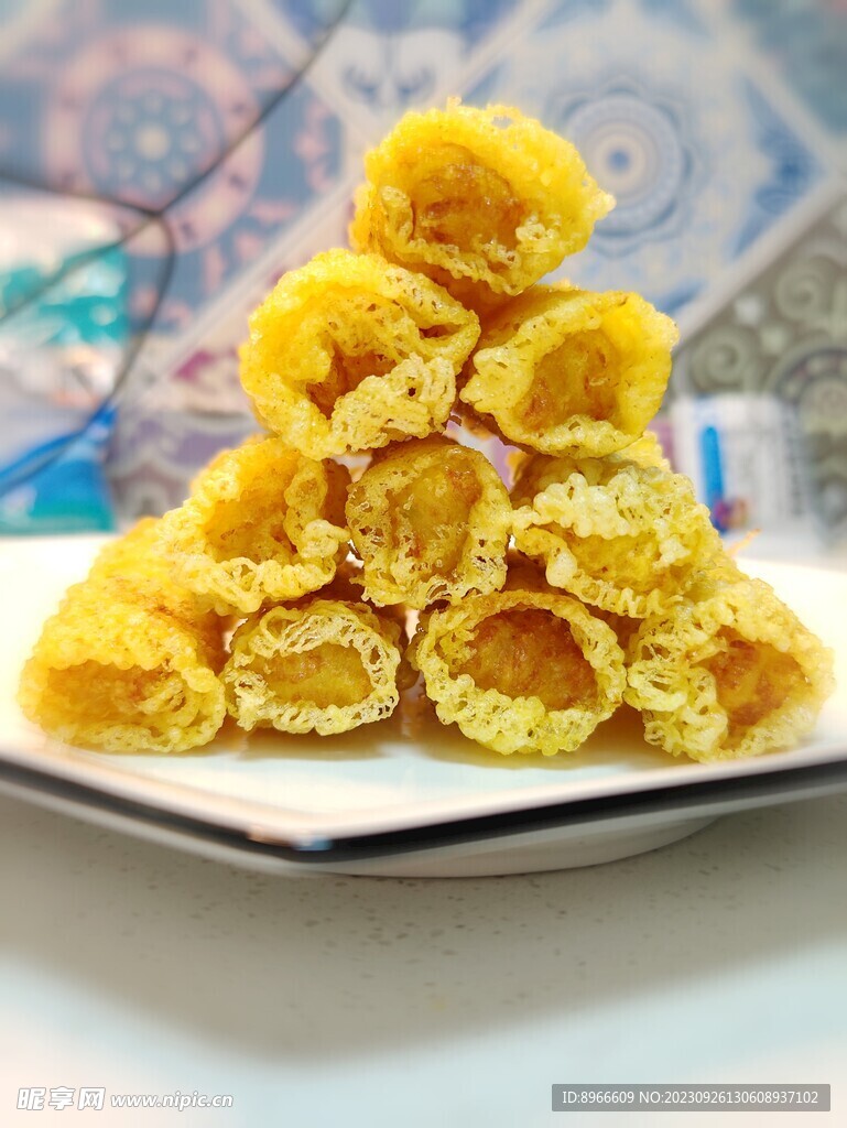 酥脆虾卷