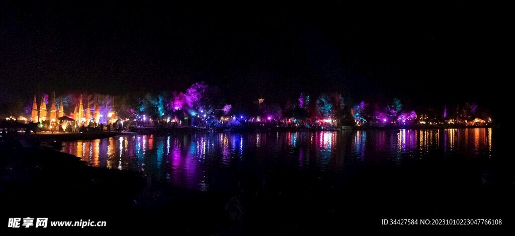 湖边夜景