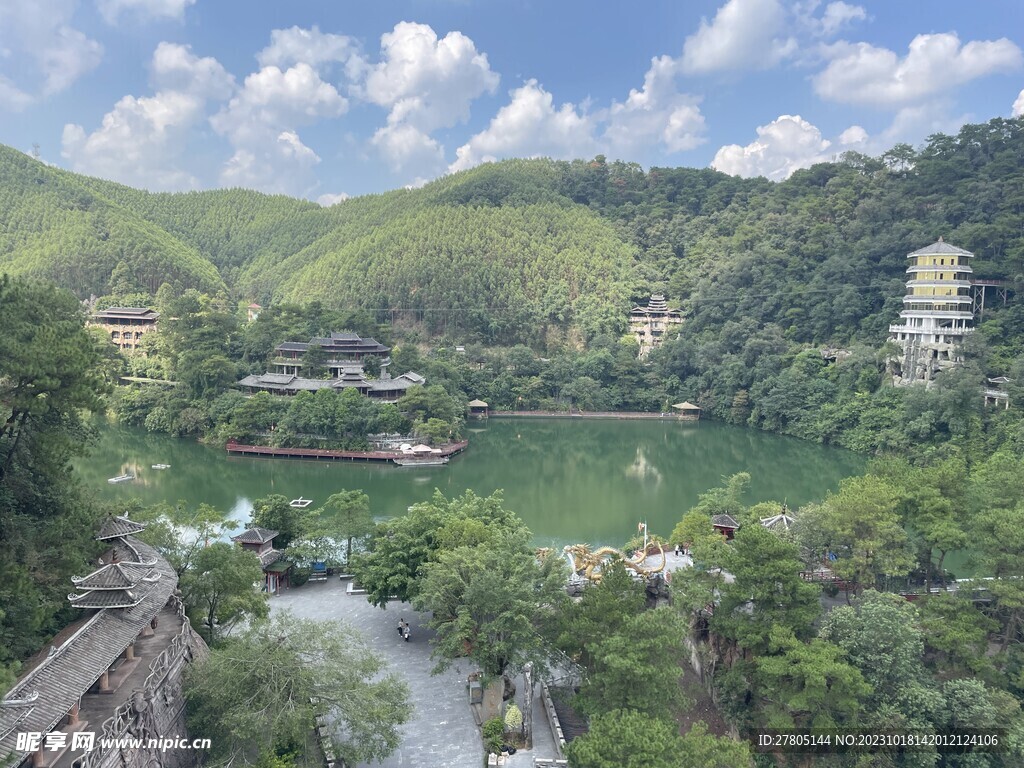 山林水库