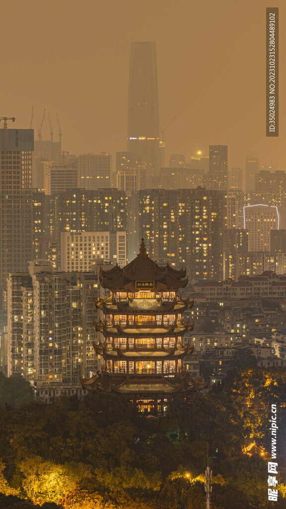 黄鹤楼 绿地中心 古今同框