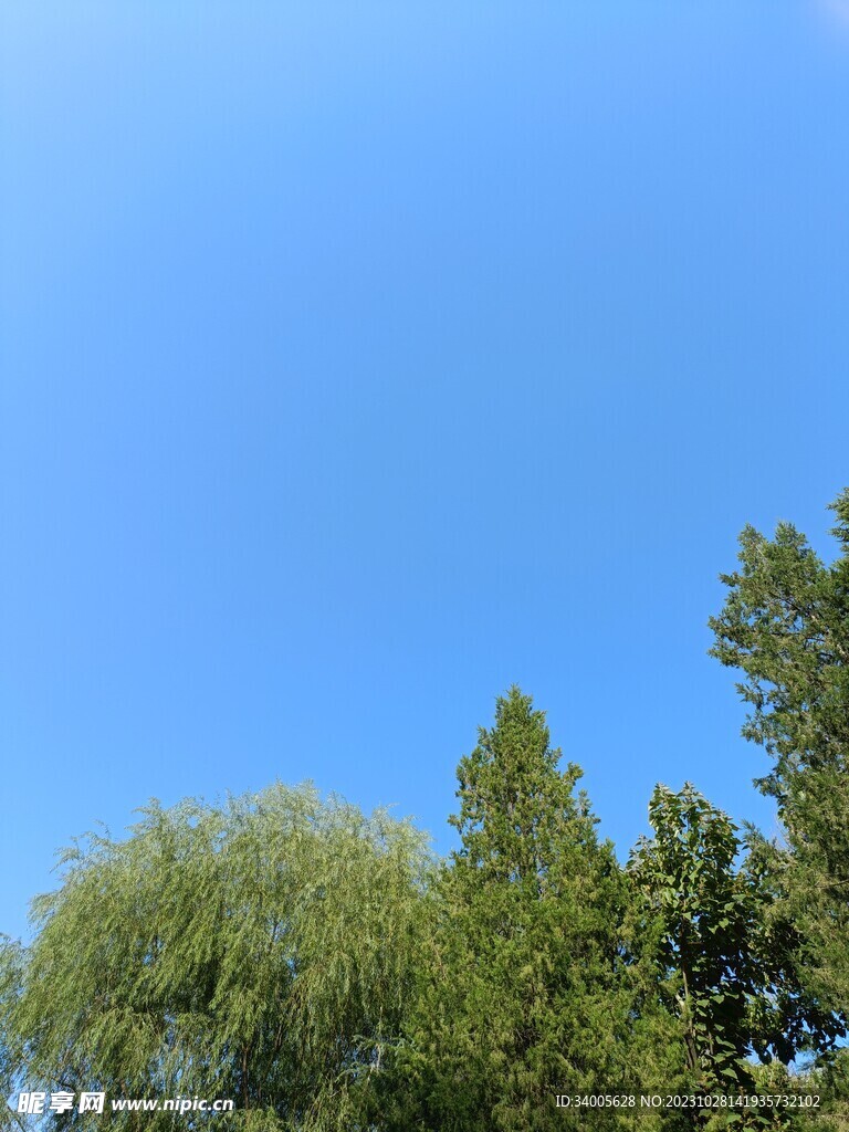 天蓝色梦幻风景