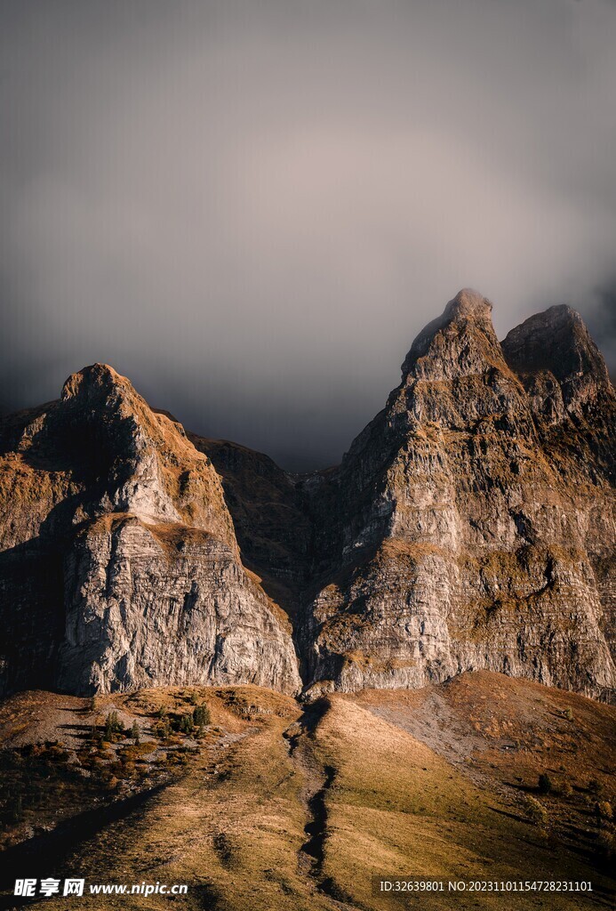 山峰