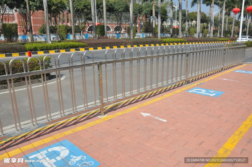 不锈钢交通护栏