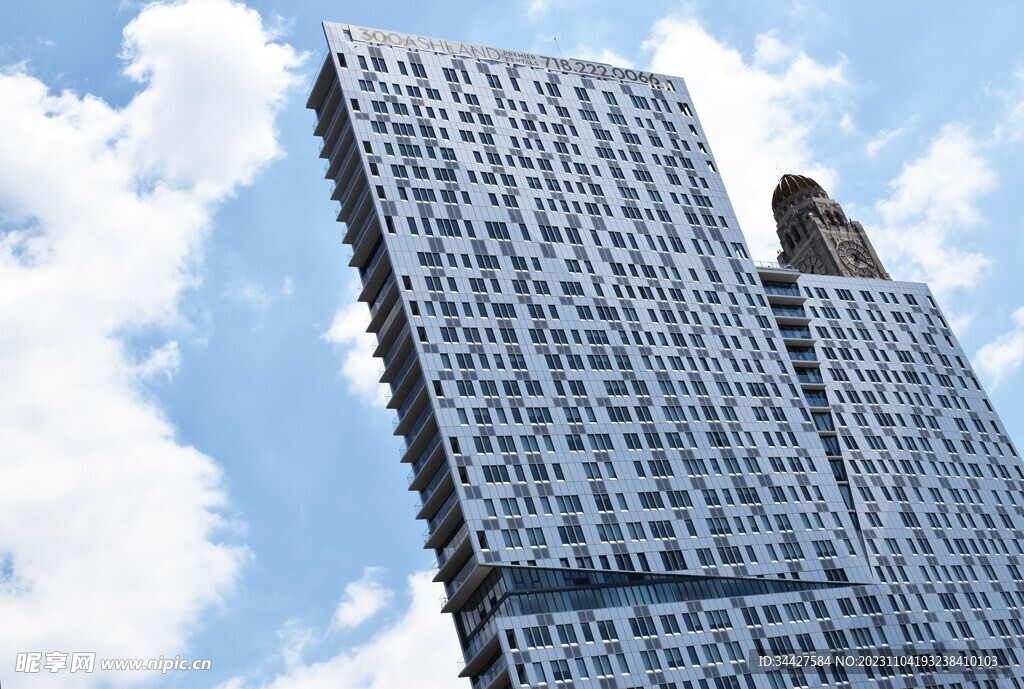 仰拍楼宇