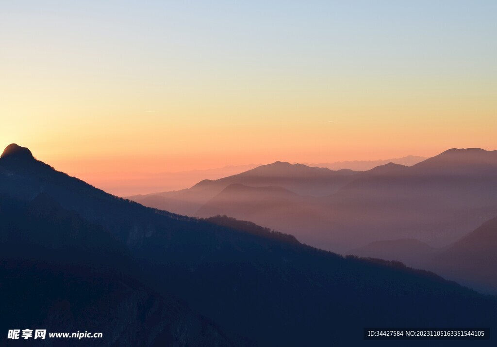 山脉风景